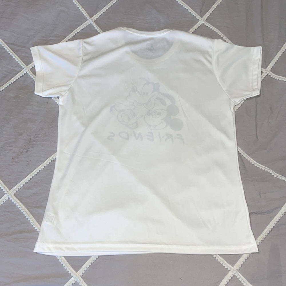 Shirt - Picture 8 of 9